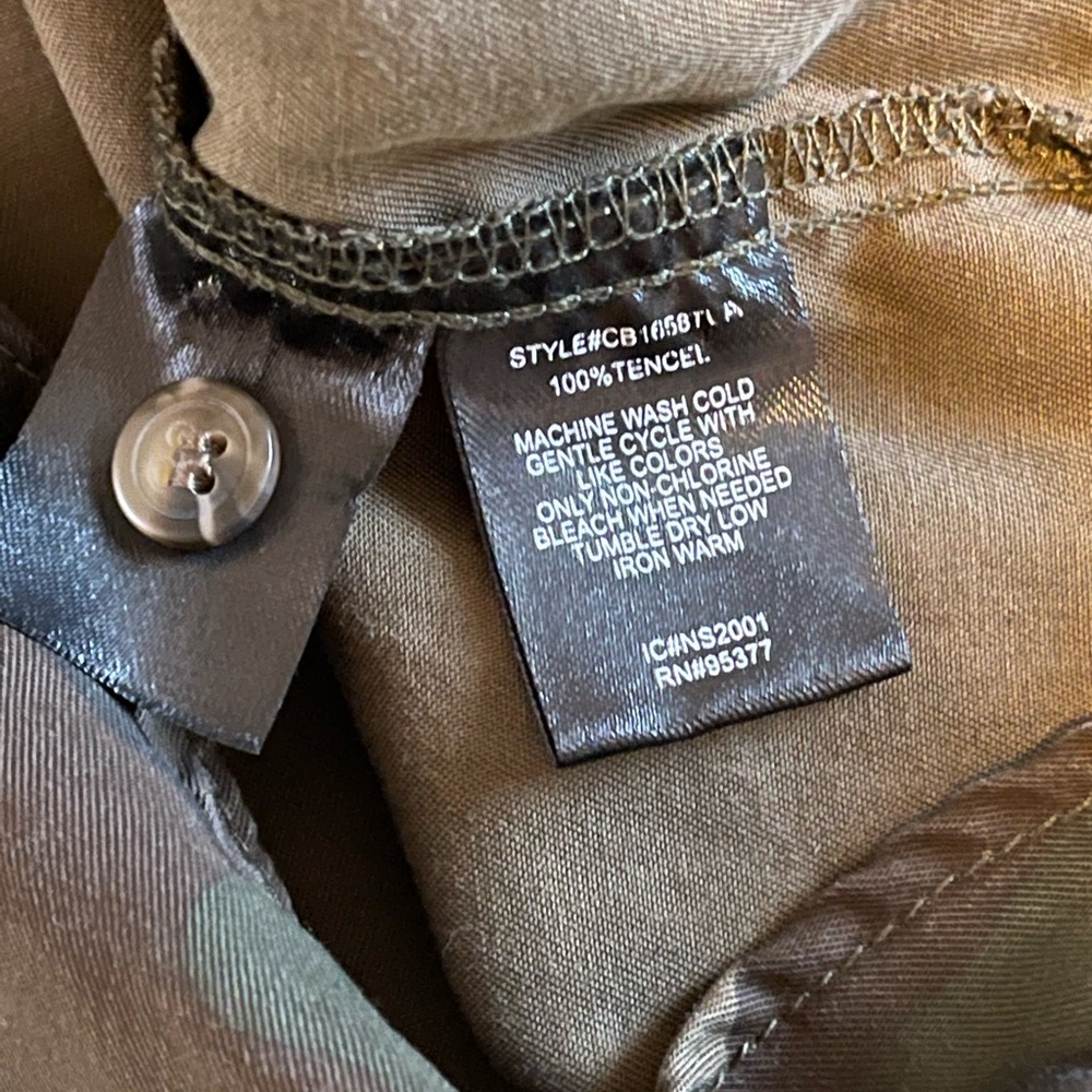 Sanctuary Camo Button Down Top - image 4